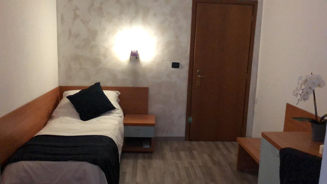 Aquam Albergo Acqui Terme Zewnętrze zdjęcie